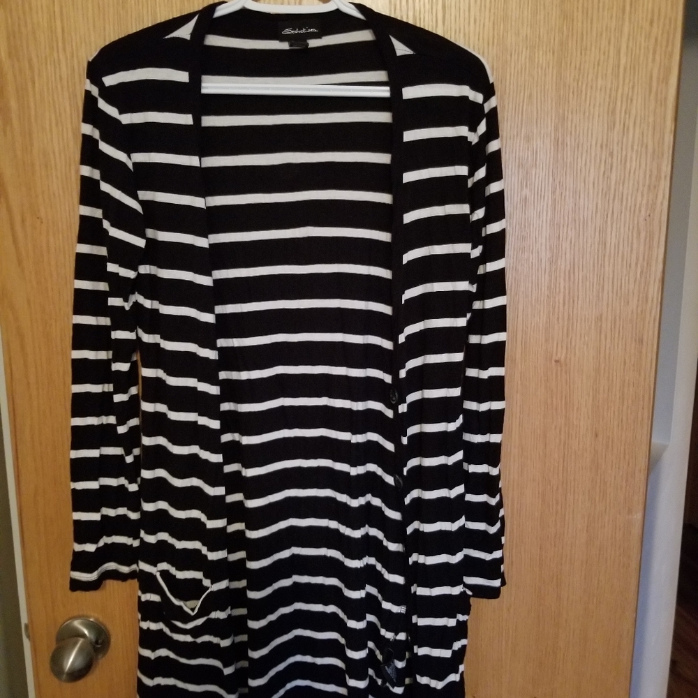 Seductions women's black and white striped long sleeved cardigan, size medium
